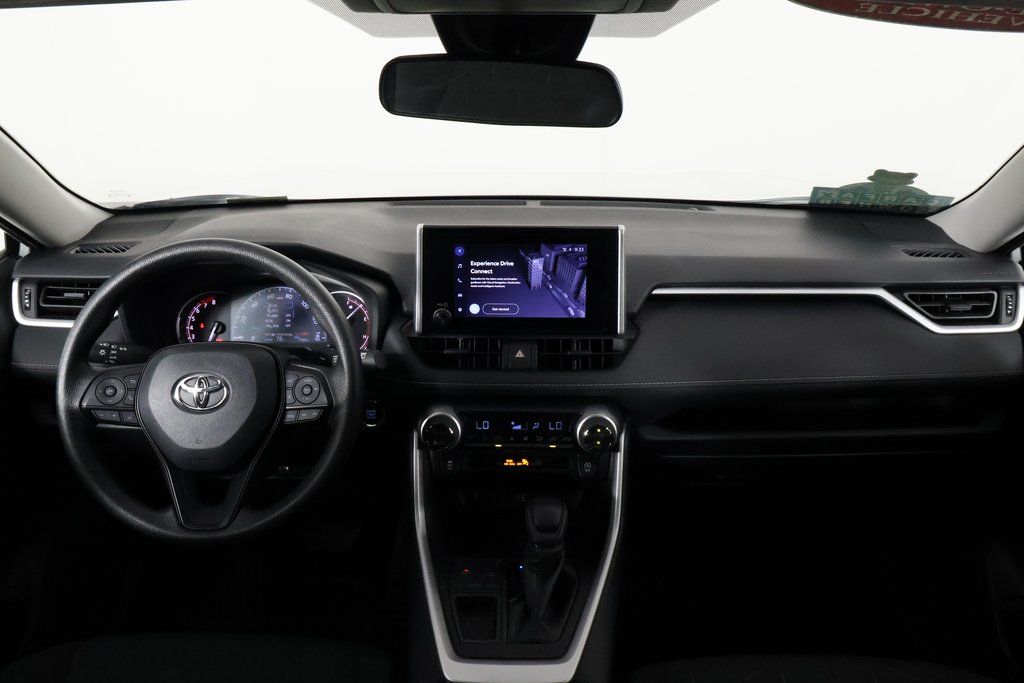 Thumbnail: 2024 Toyota RAV4 - 8