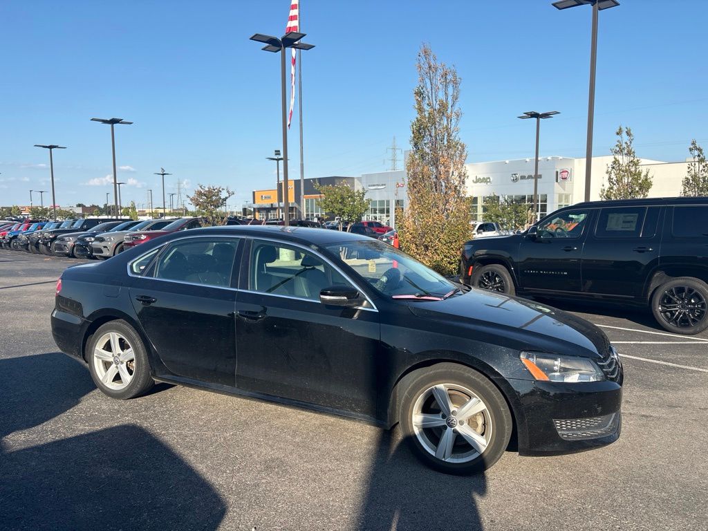Black 2013 Volkswagen Passat Sedan Front-Wheel Drive 6-Speed Automatic