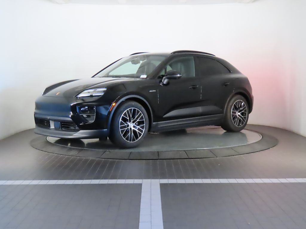 Thumbnail: 2025 Porsche Macan - 1