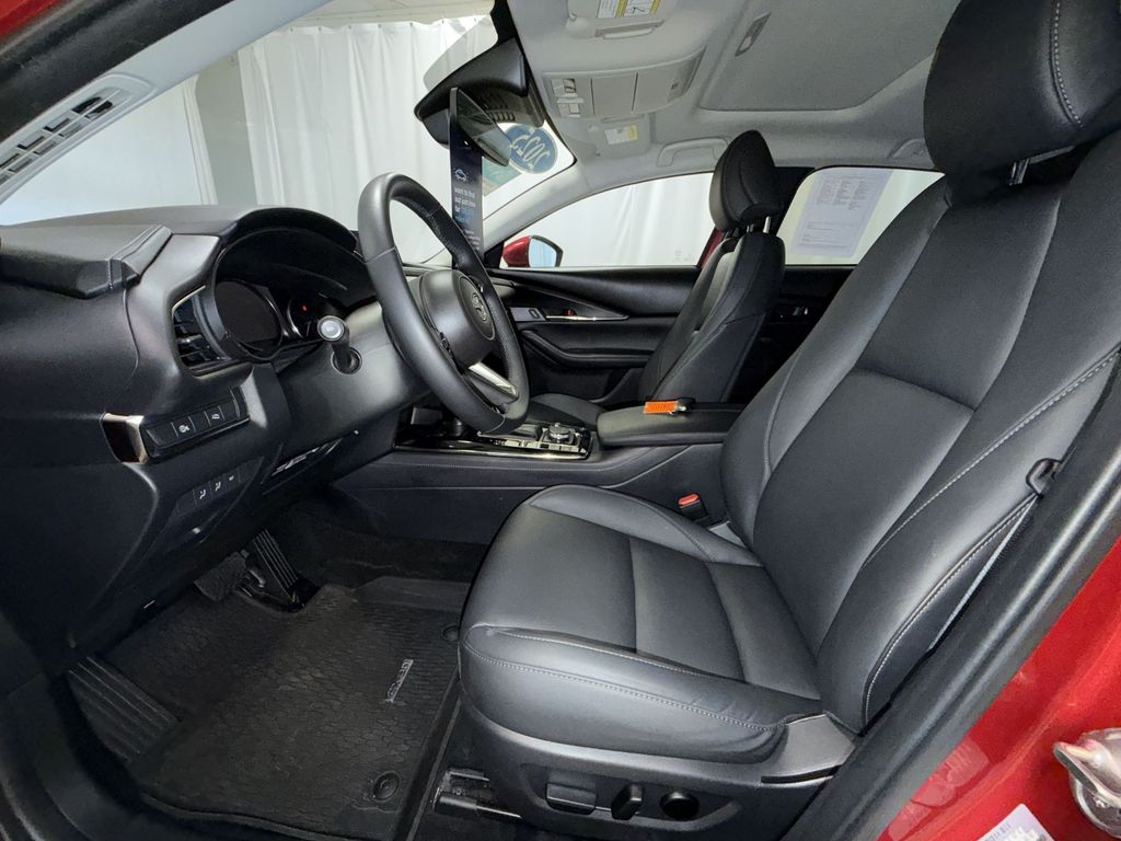 Used 2025 Mazda CX-30 SUV