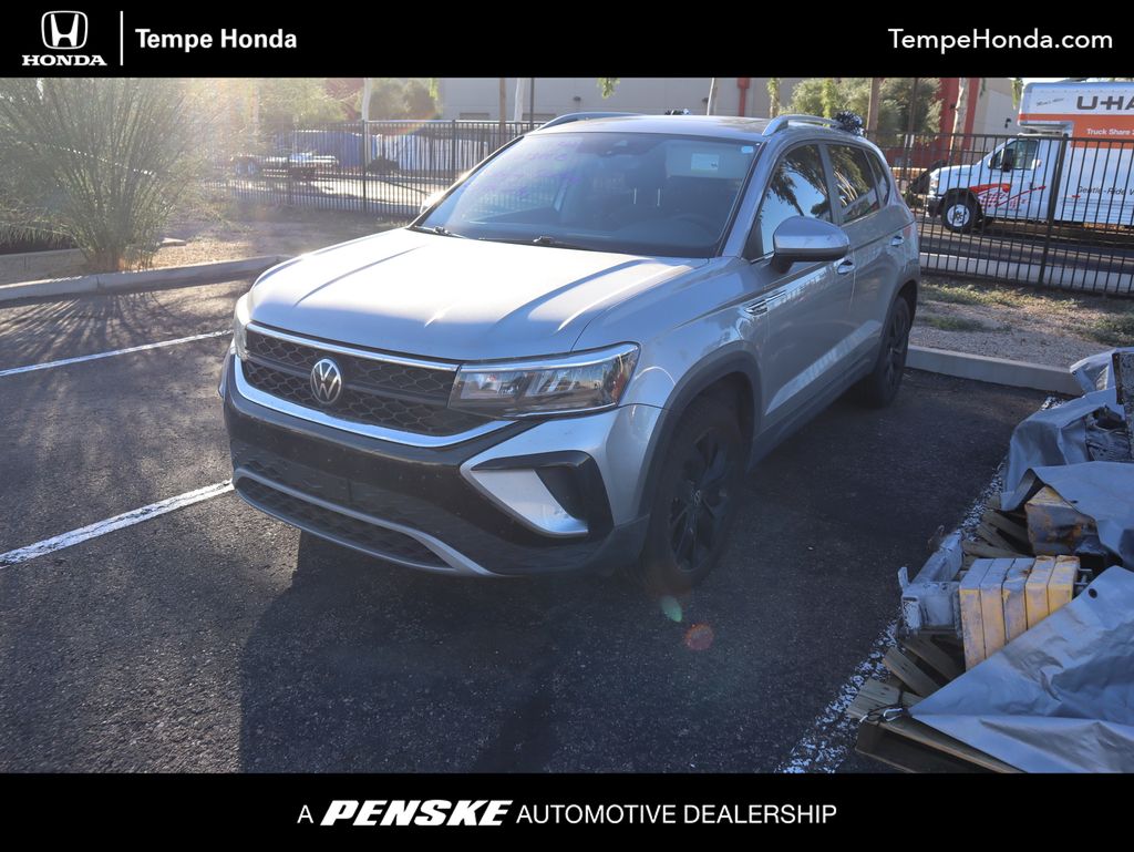 Thumbnail: 2023 Volkswagen Taos - 1