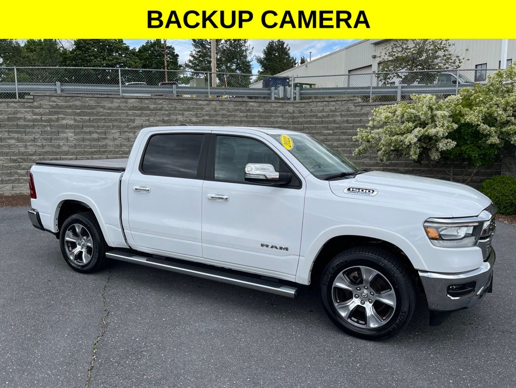 Bright White Clearcoat 2022 RAM 1500 Pickup Truck Four-Wheel Drive 8-Speed Automatic