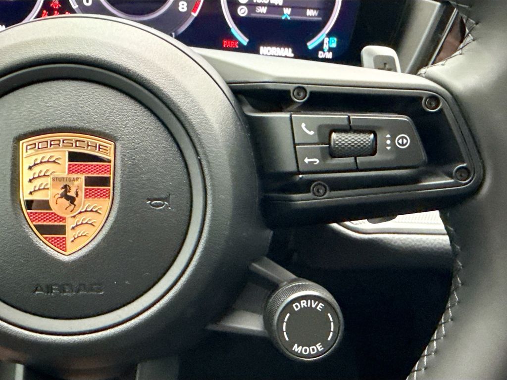 Thumbnail: 2026 Porsche Cayenne - 15