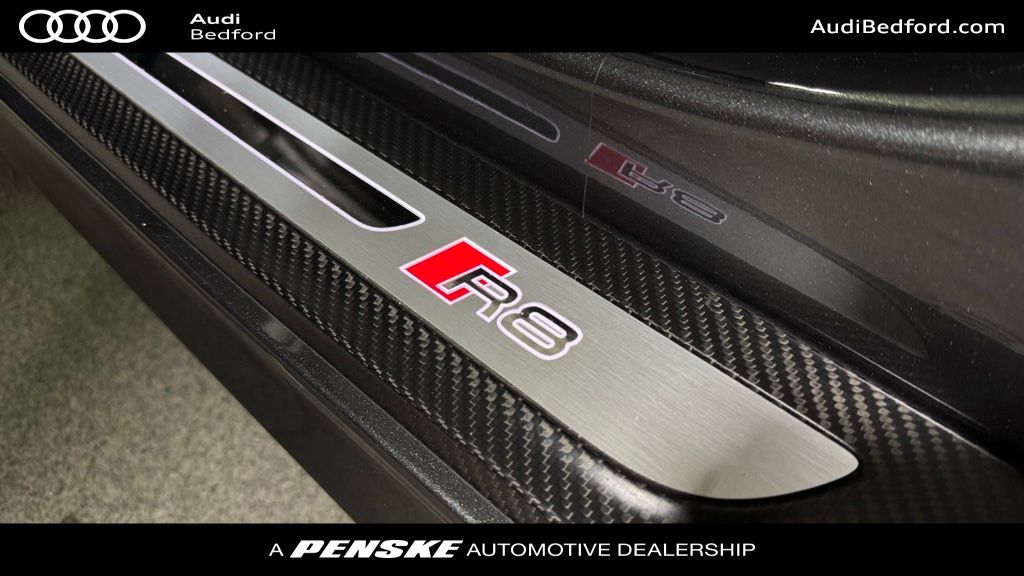 2017 Audi R8 5.2 14
