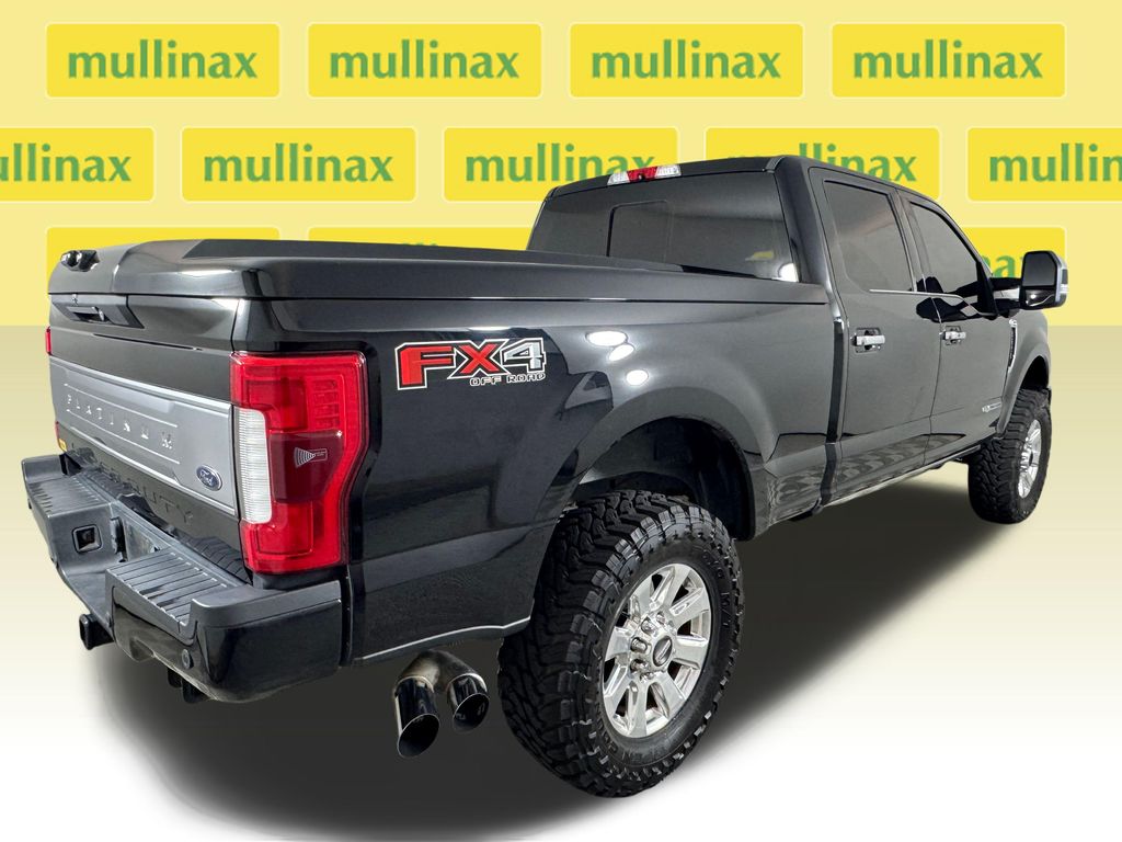 Used 2018 Black Ford Platinum image 4