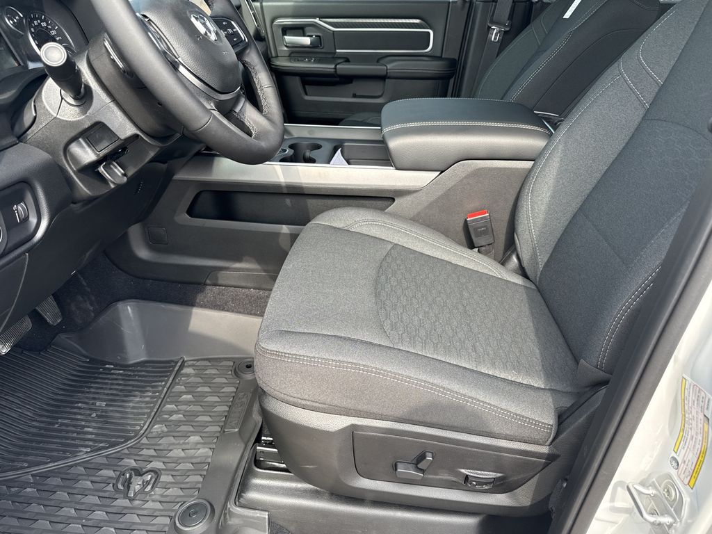 2026 Ram 2500 Big Horn White at Texan Dodge Chrysler Jeep Ram