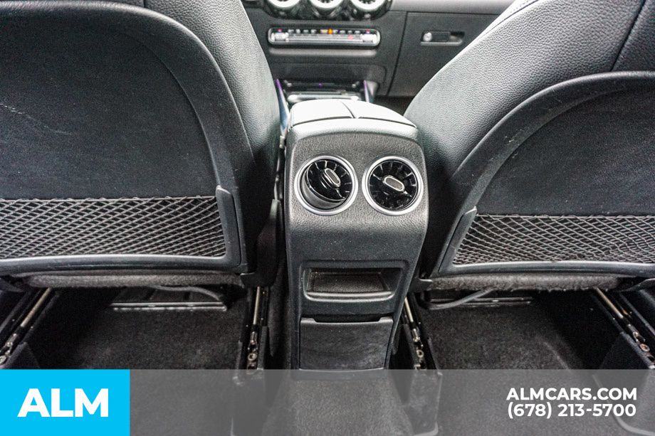 Used 2025 Black Mercedes-Benz GLA 250 image 31