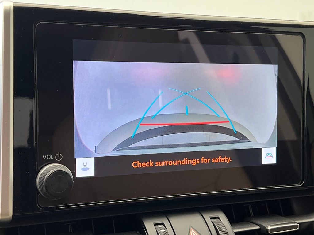 2023 Toyota RAV4 XLE Premium 15