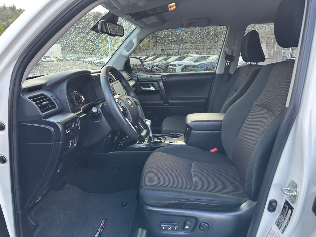 2023 Toyota 4Runner TRD Off-Road