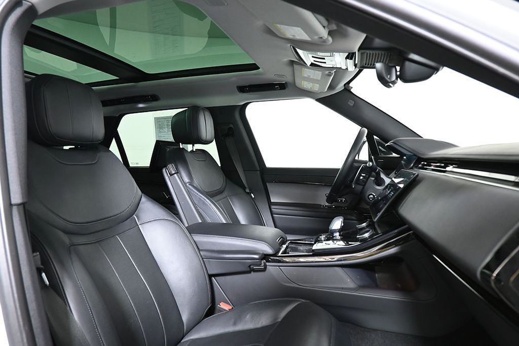 Thumbnail: 2023 Land Rover Range Rover Sport - 28
