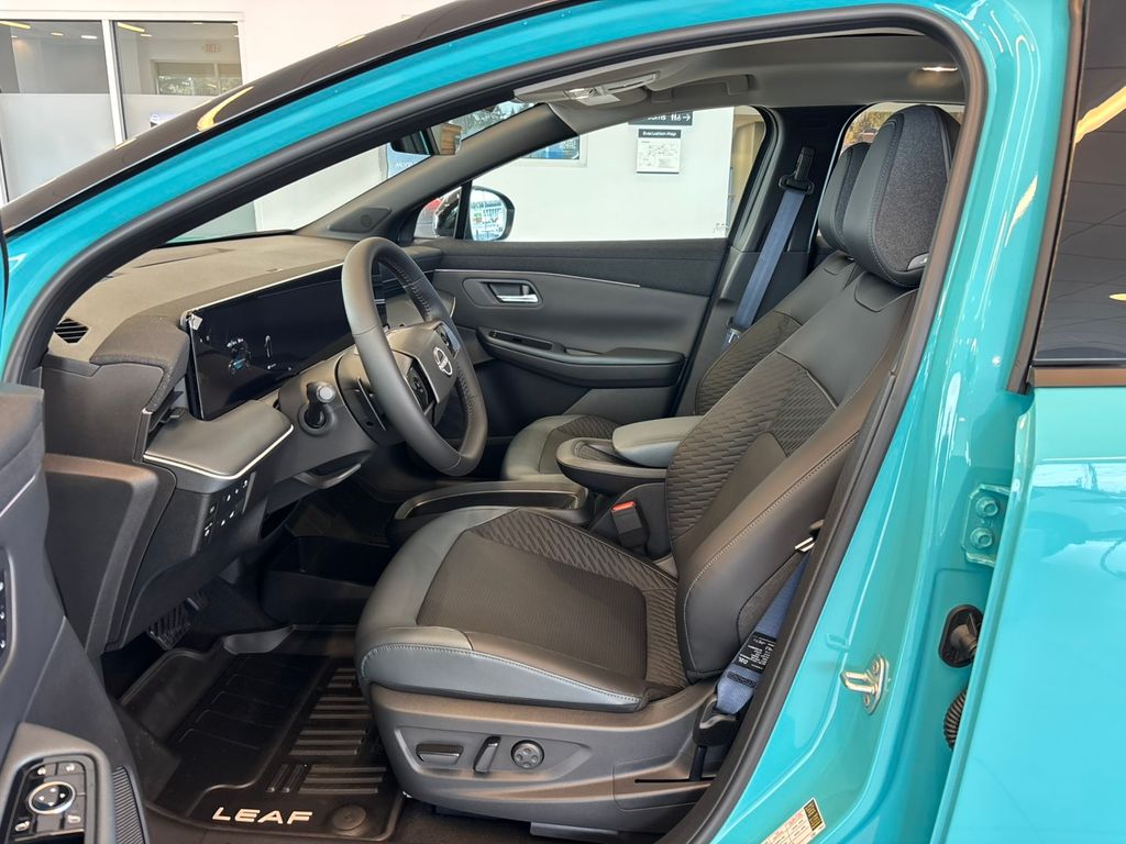 2026 Nissan Leaf PLATINUM+