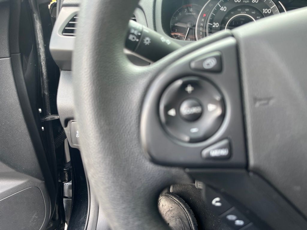 2016 Honda CR-V LX - Photo 9