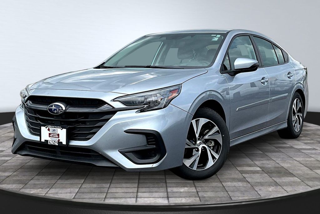 2025 Subaru Legacy Premium's photo