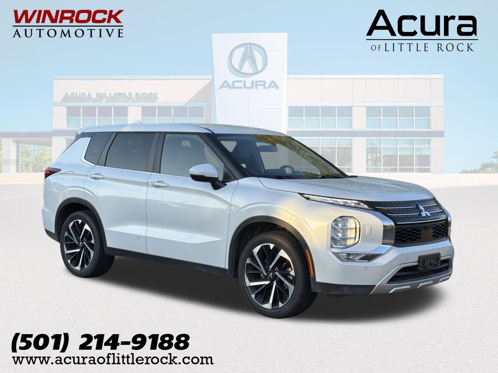 White Diamond 2024 Mitsubishi Outlander SUV / Crossover All-Wheel Drive Continuously Variable Transmission