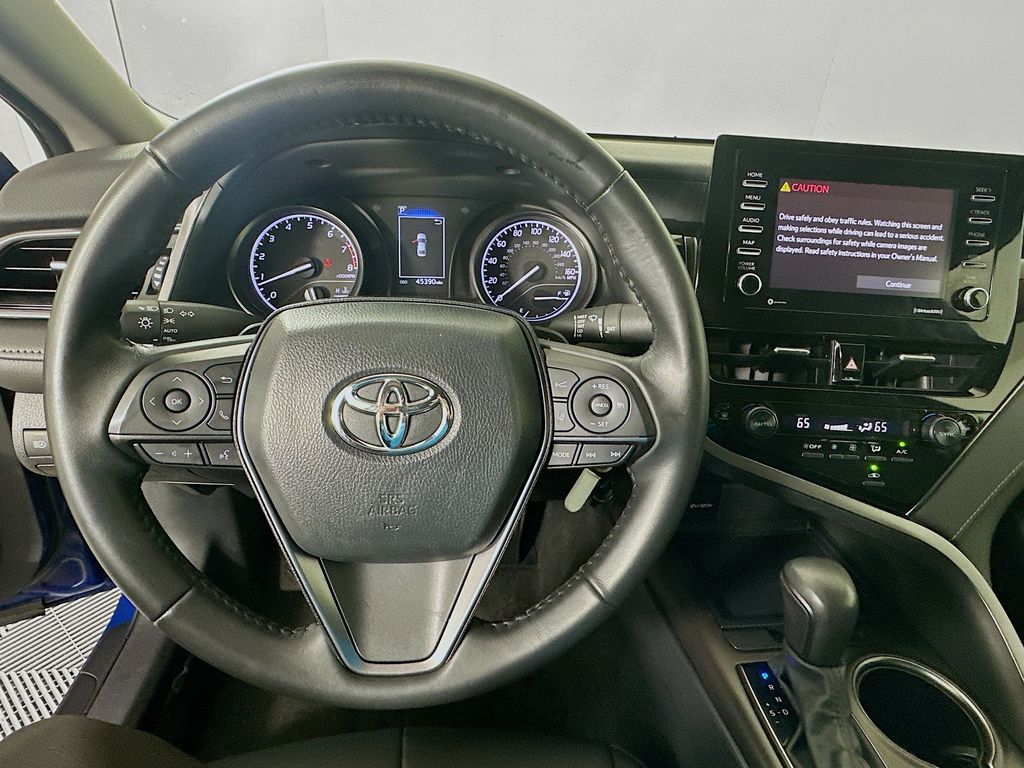 Thumbnail: 2024 Toyota Camry - 11