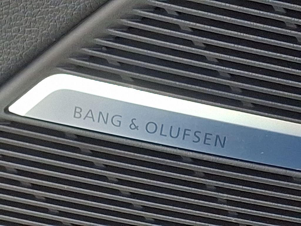 Thumbnail: 2026 Audi Q7 - 20