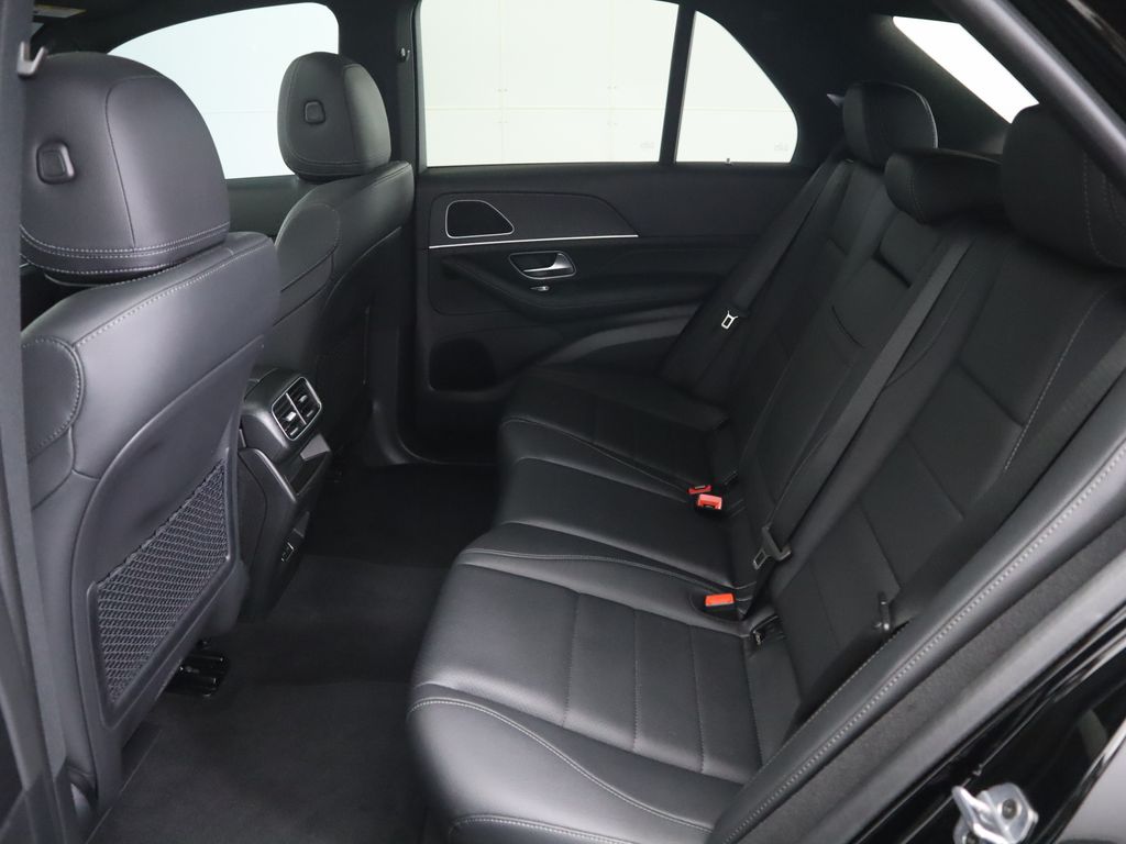 Thumbnail: 2025 Mercedes-Benz GLE - 22