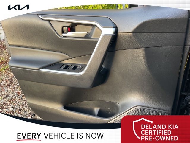 2023 Toyota RAV4 XLE Premium - Photo 22