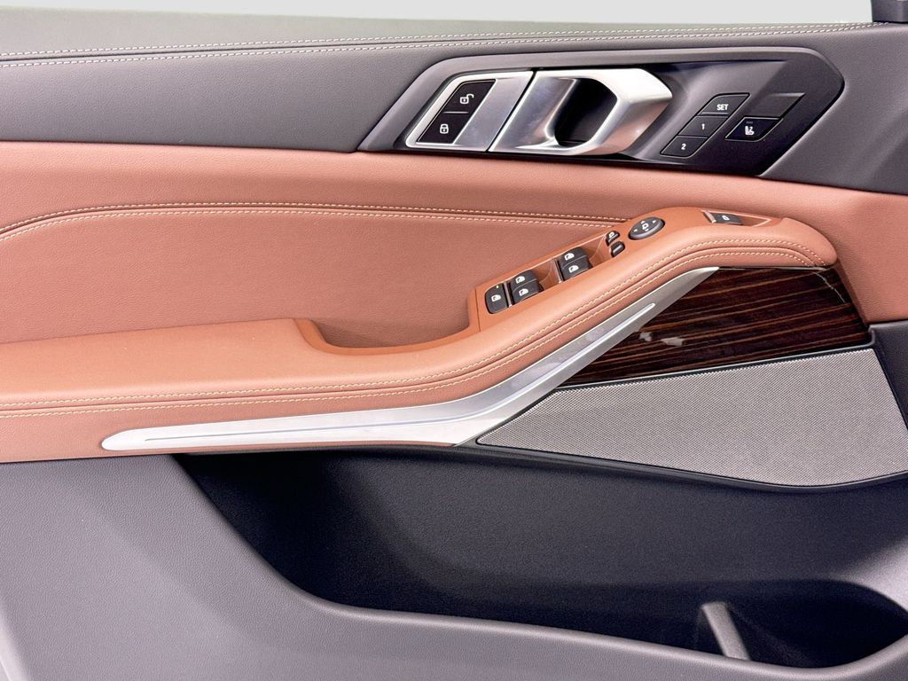 Thumbnail: 2026 BMW X5 - 22