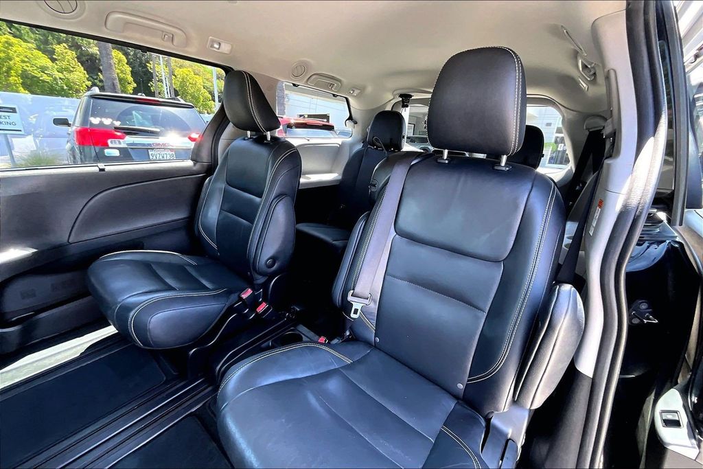 car-gallery-15