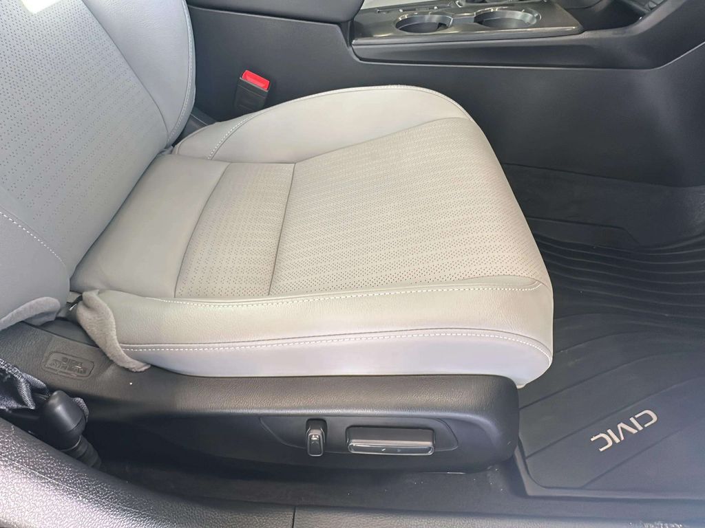 2026 Honda Civic Sport Touring - Photo 21