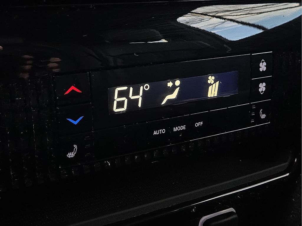 Used 2024 Jeep Wagoneer L For Sale in Farmington, AR