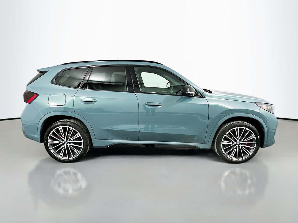 Thumbnail: 2026 BMW X1 - 4