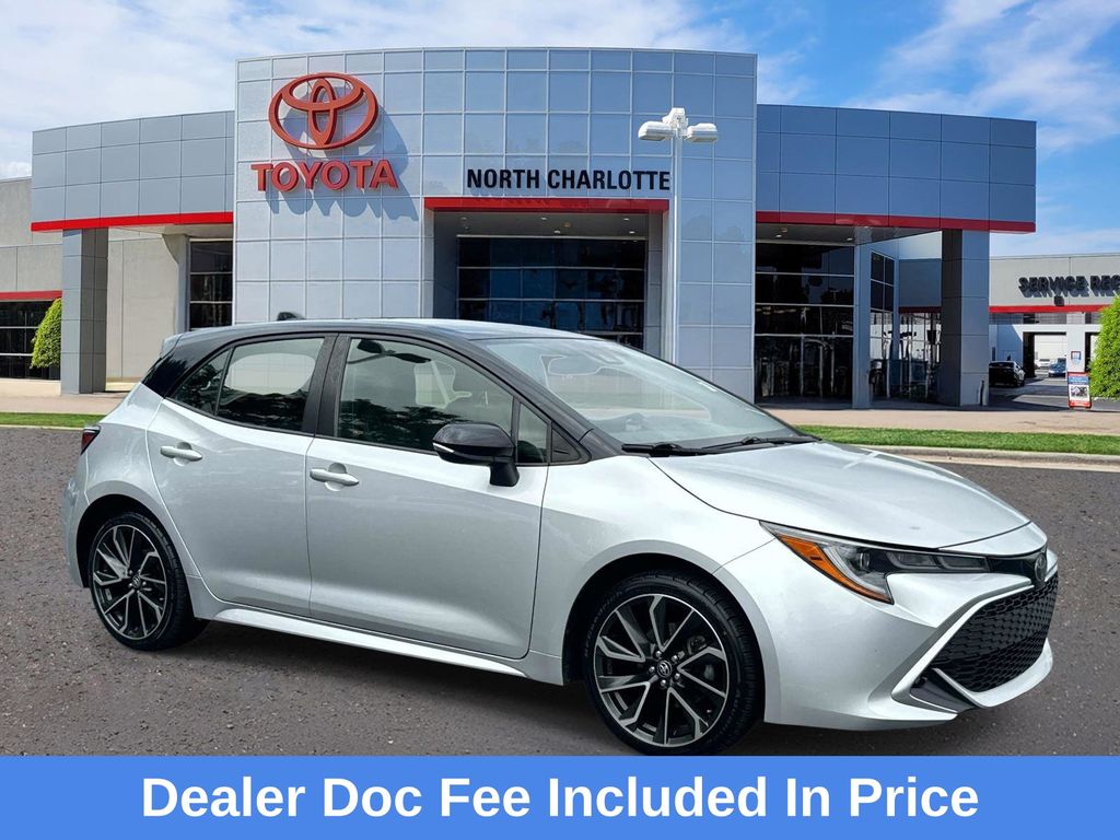 2020 Toyota Corolla Hatchback XSE FWD