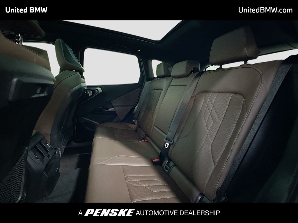 Thumbnail: 2026 BMW X3 - 13