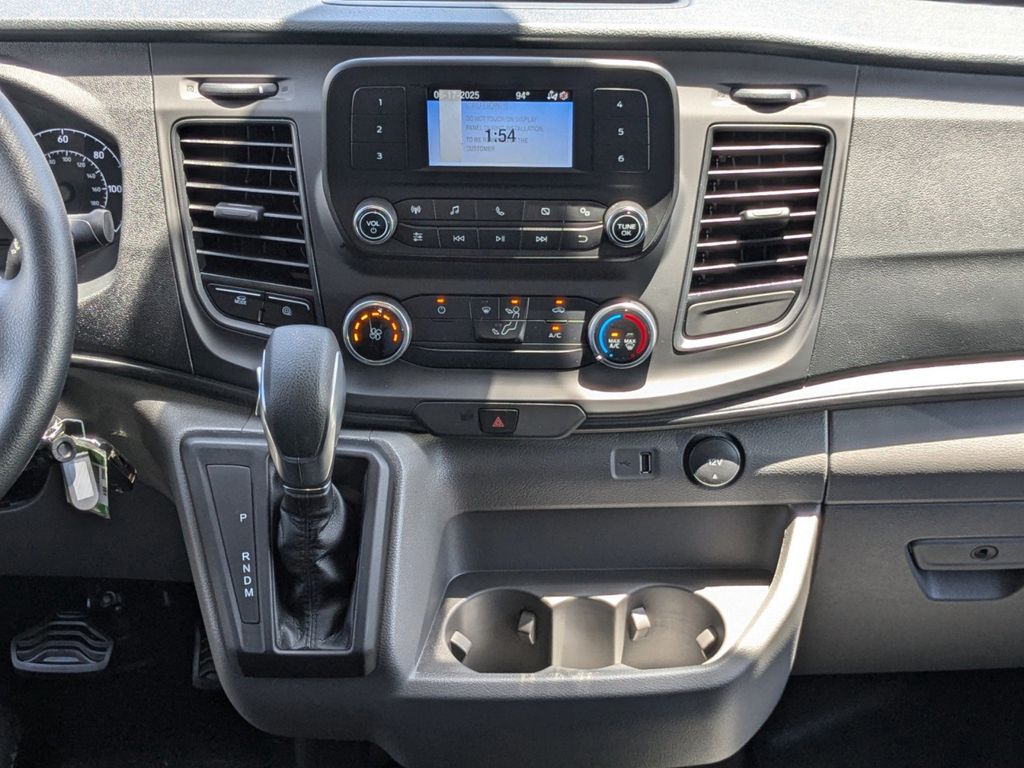 2025 Ford Transit 250
