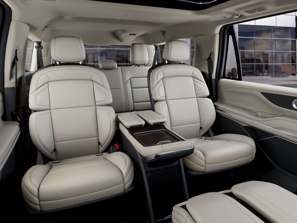 2027 Lincoln Navigator Reserve L