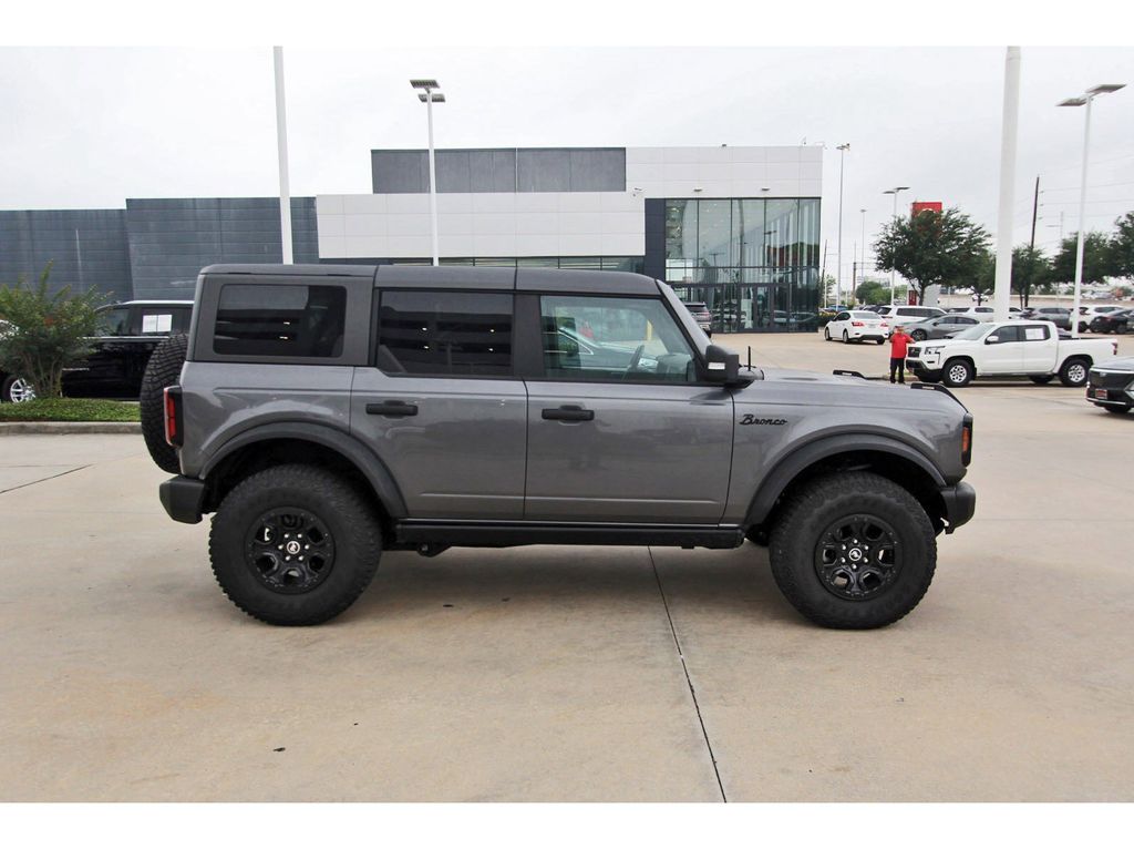 2023 Ford Bronco Wildtrak - 6