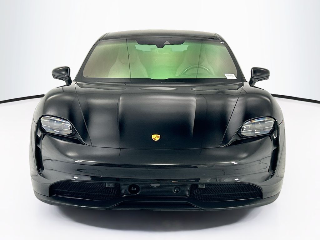 Thumbnail: 2022 Porsche Taycan - 2