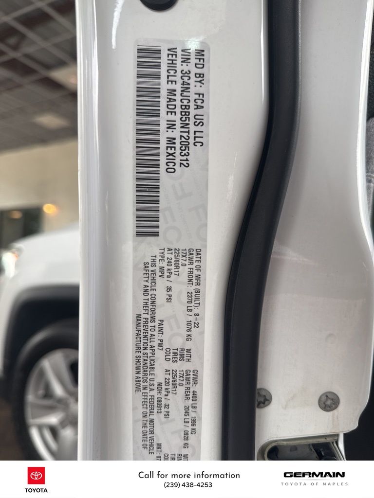 2022 Jeep Compass Latitude photo 12