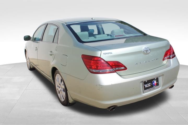 Used Car 2009 Toyota Avalon  For Sale In Georgetown, Texas