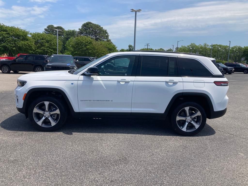 New 2024 White Jeep 4xe image 2