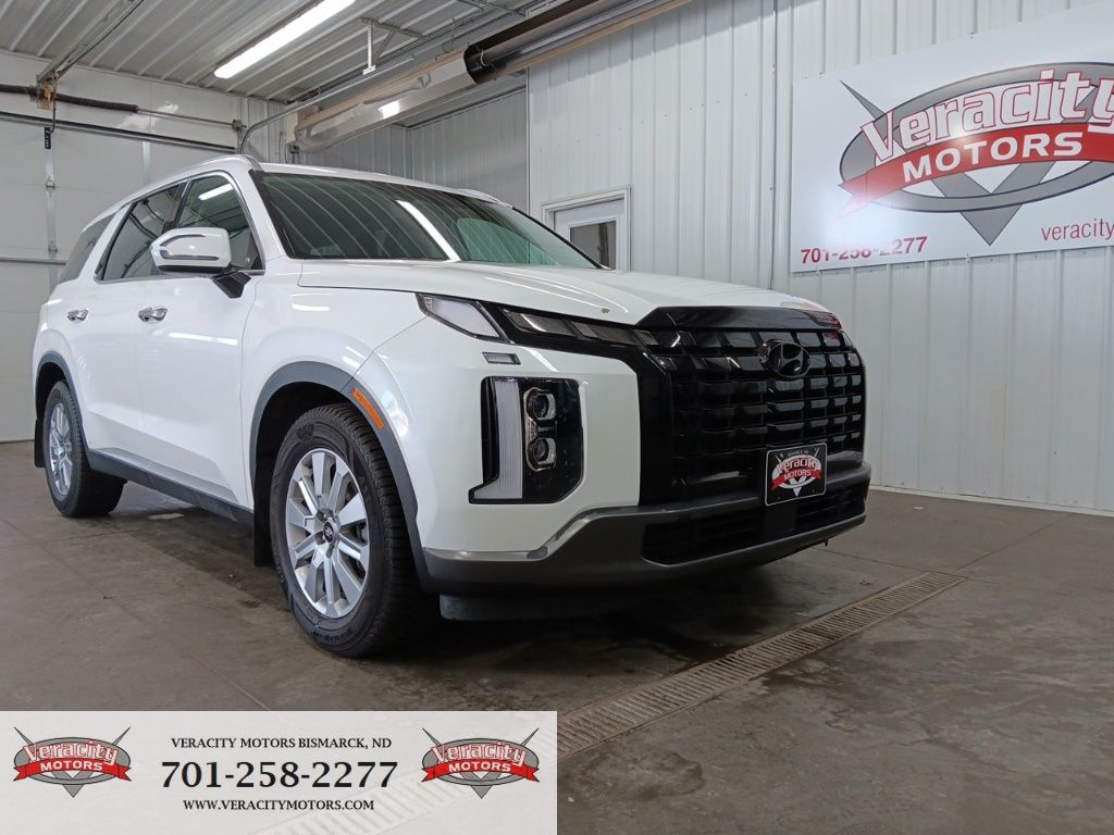 Hyper White 2023 Hyundai Palisade SUV / Crossover All-Wheel Drive 8-Speed Automatic