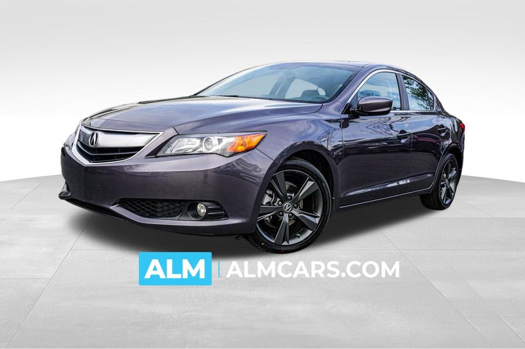 2015 Acura ILX 2.0L FWD with Technology Package