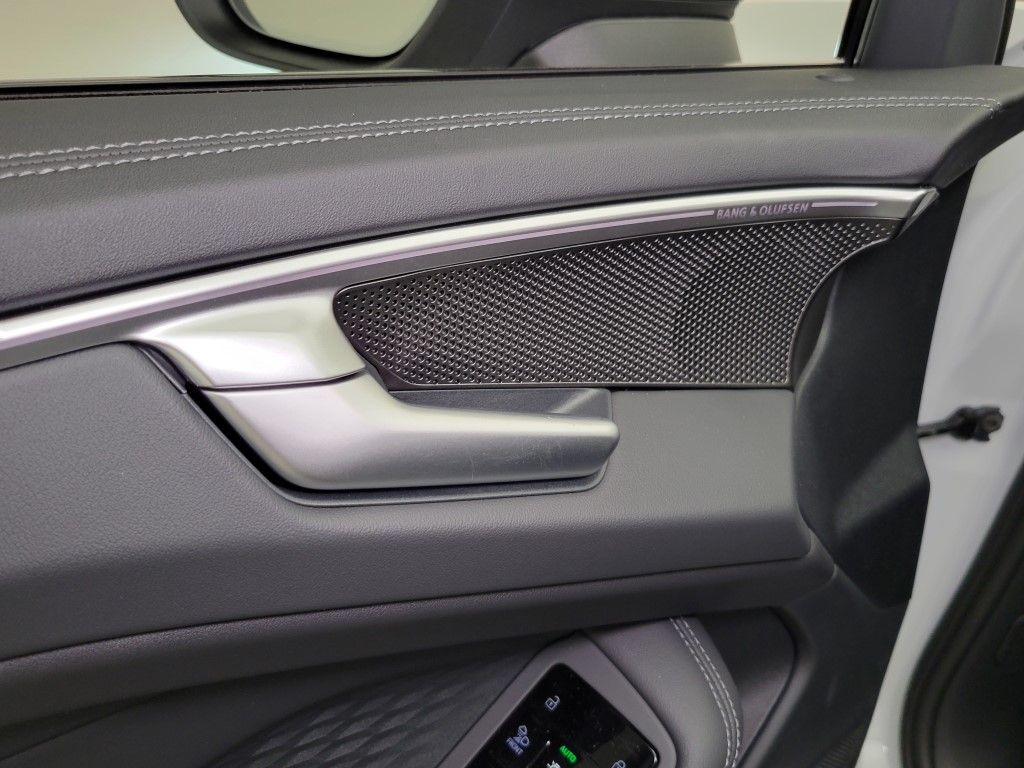 Thumbnail: 2026 Audi A6 - 29