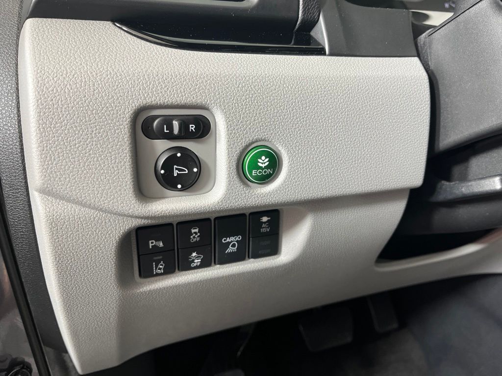 Thumbnail: 2020 Honda Ridgeline - 31