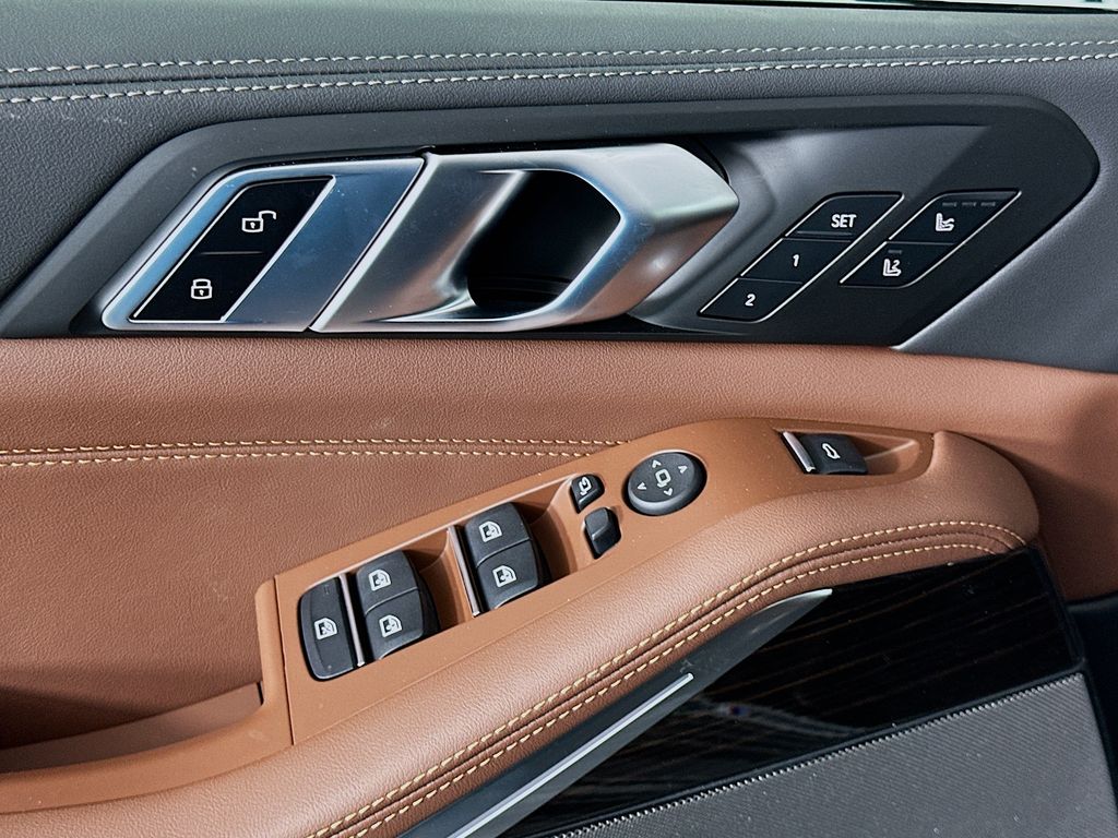 Thumbnail: 2026 BMW X5 - 20