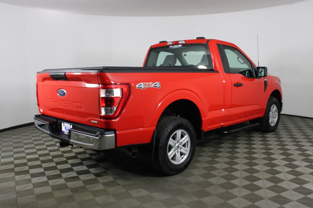 View vehicle photo 5