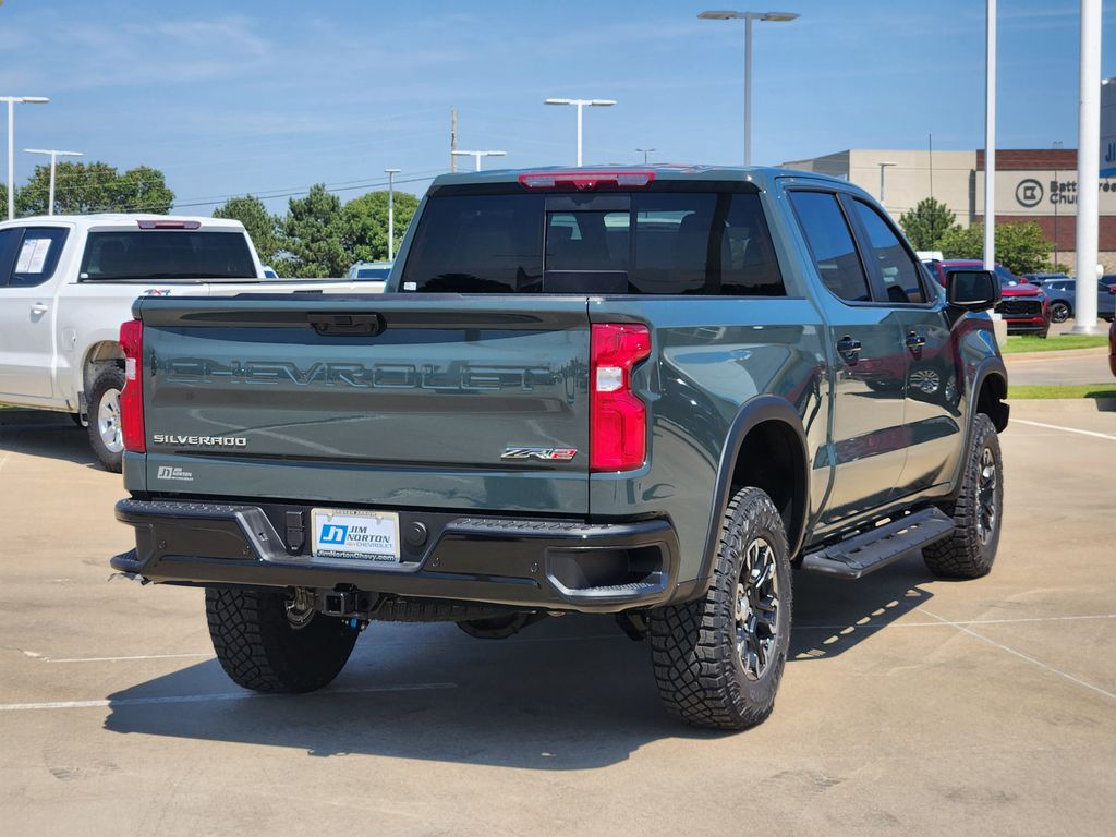 2026 Chevrolet Silverado ZR2 photo 2