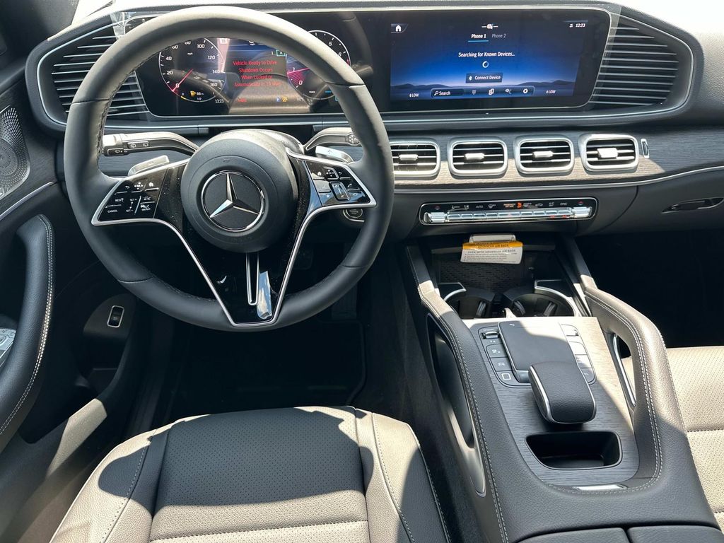 Thumbnail: 2026 Mercedes-Benz GLE - 8