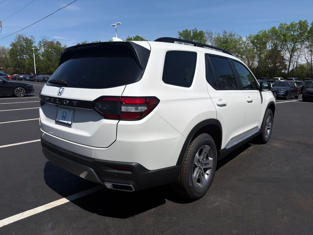 Thumbnail: 2026 Honda Pilot - 5