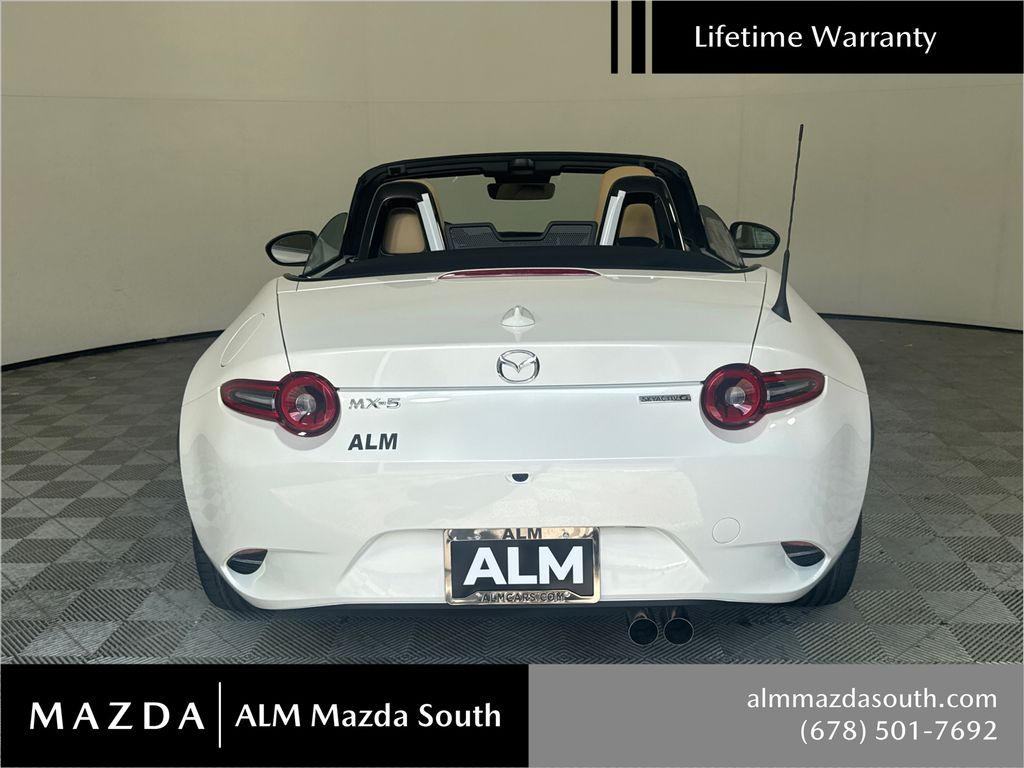 New 2026 Snowflake White Pearl Mazda Grand Touring image 7