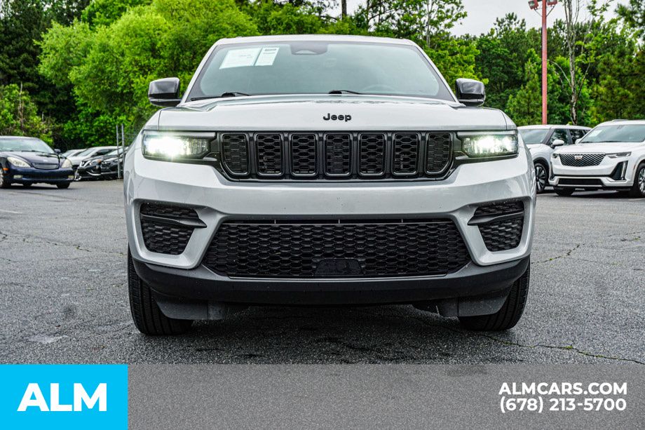 2025 Jeep Grand Cherokee Altitude - Photo 10
