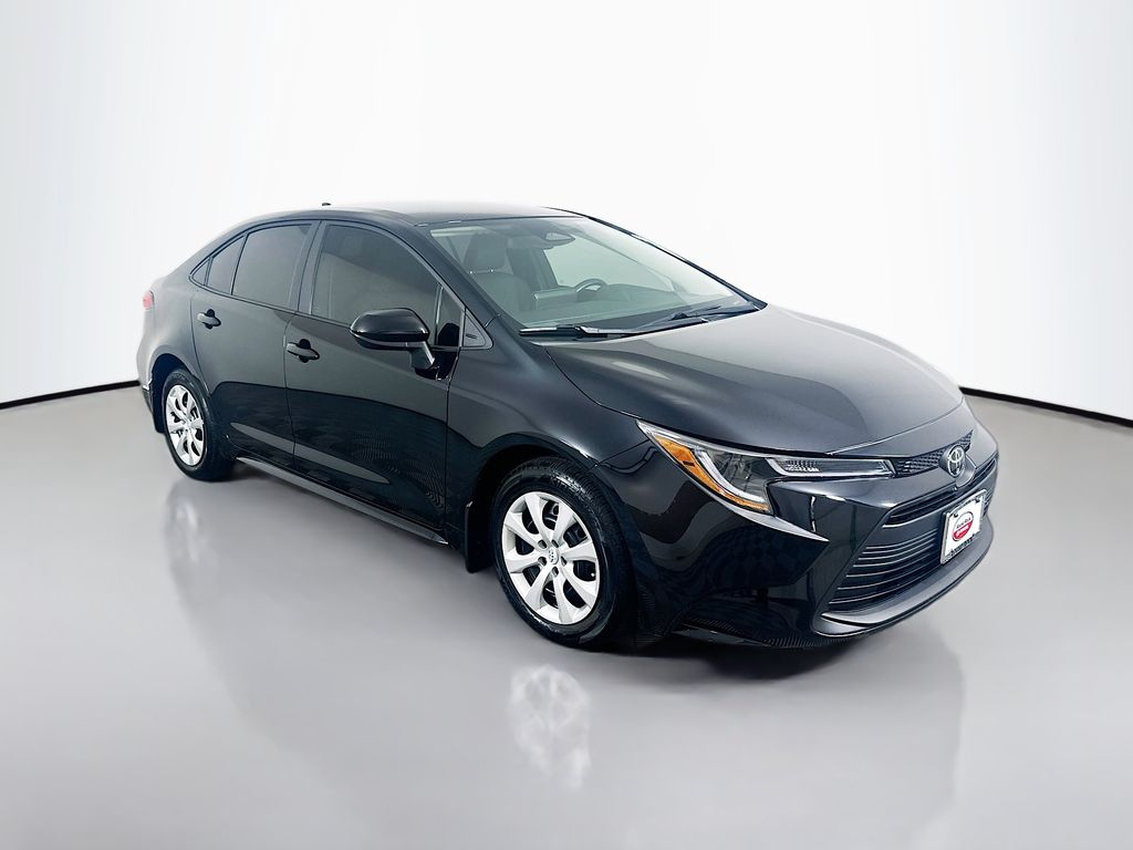 Thumbnail: 2025 Toyota Corolla - 3