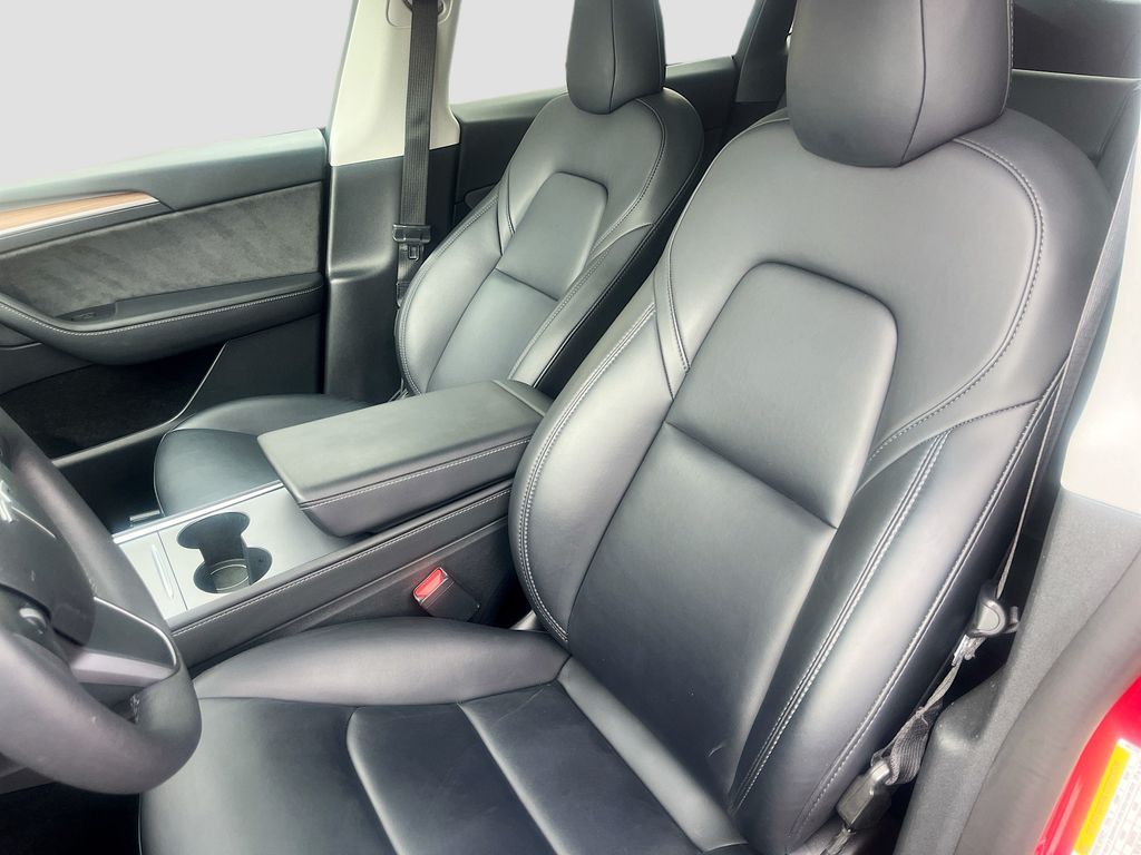 Used 2023 Red Tesla Long Range image 21