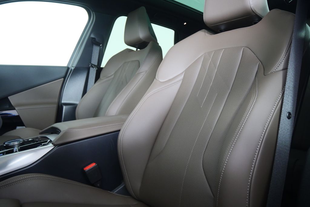 Thumbnail: 2026 BMW X3 - 11